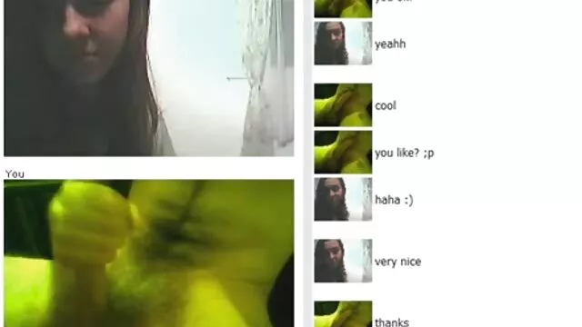 Gratis porno ingen registrering  Hun satte skønheden på en stol og tysk sex flyttede skeden dybt