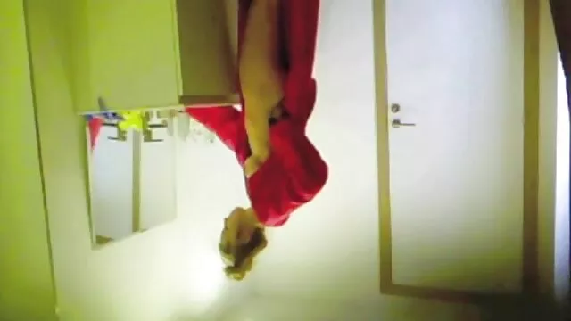 Gratis porno ingen registrering  Gina Valentin undslap med hårdt fucking dansk kendis porno