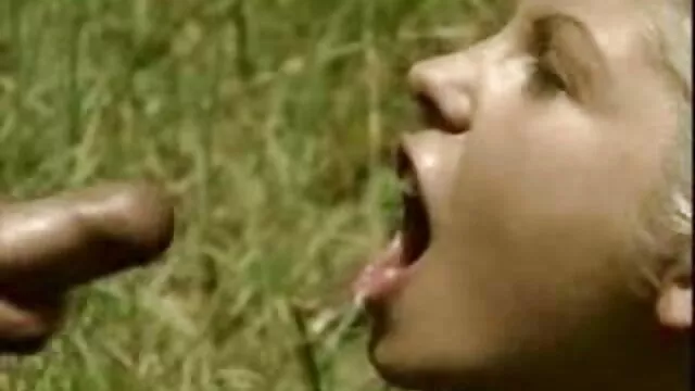 Gratis porno ingen registrering  Eksklusive svenske kendte danskere porno Vicki Valkyris elsker bundet